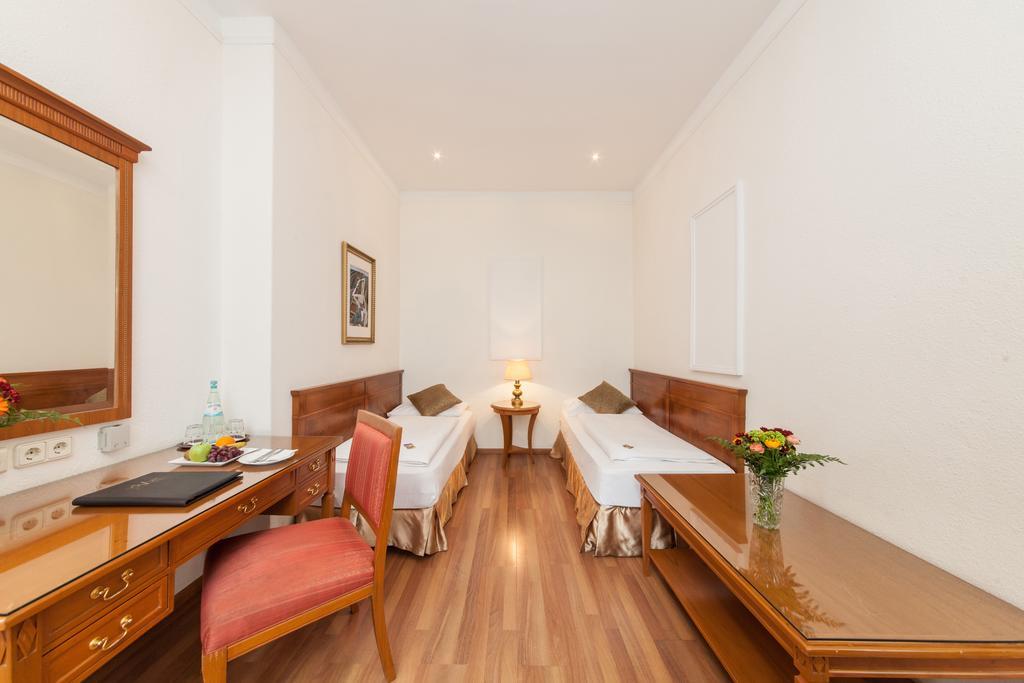 Novum Hotel Cristall Wien Messe Eksteriør bilde
