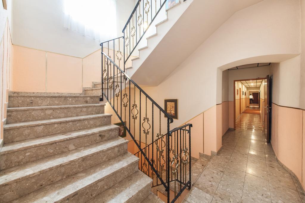 Novum Hotel Cristall Wien Messe Eksteriør bilde