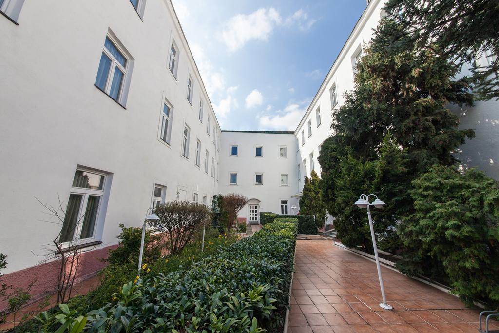 Novum Hotel Cristall Wien Messe Eksteriør bilde